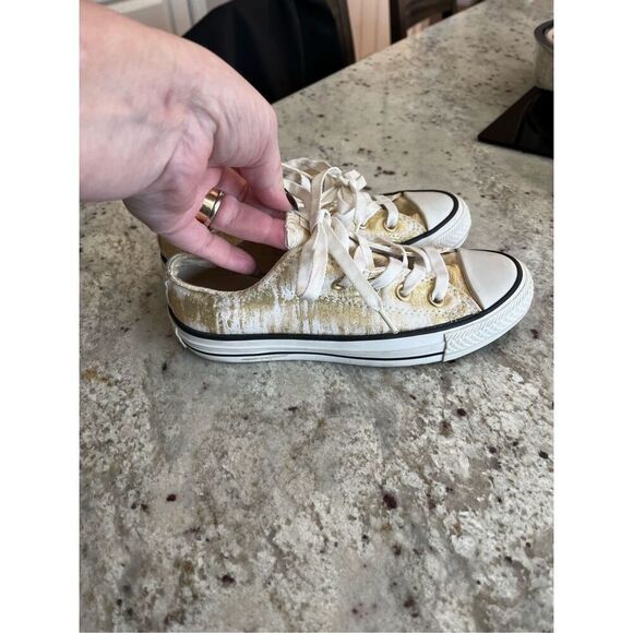 Converse All Star White & Gold Paint Splatter Sneakers sz 5 EUC - Picture 1 of 8